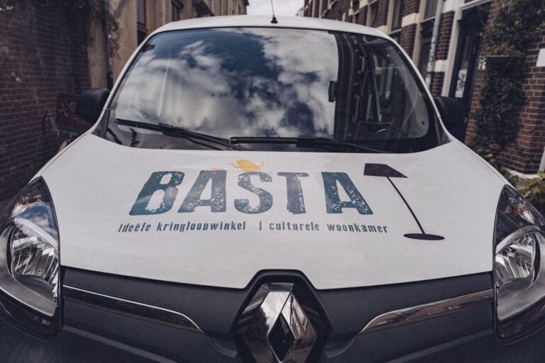 De nieuwe Basta elektrische auto